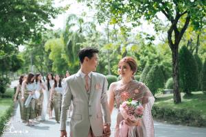 ชุดไทยเจ้าสาว ชุดไทยจักรพรรดิ์ เช่าที่แบมบี้ เวดดิ้ง ห้วยขวาง